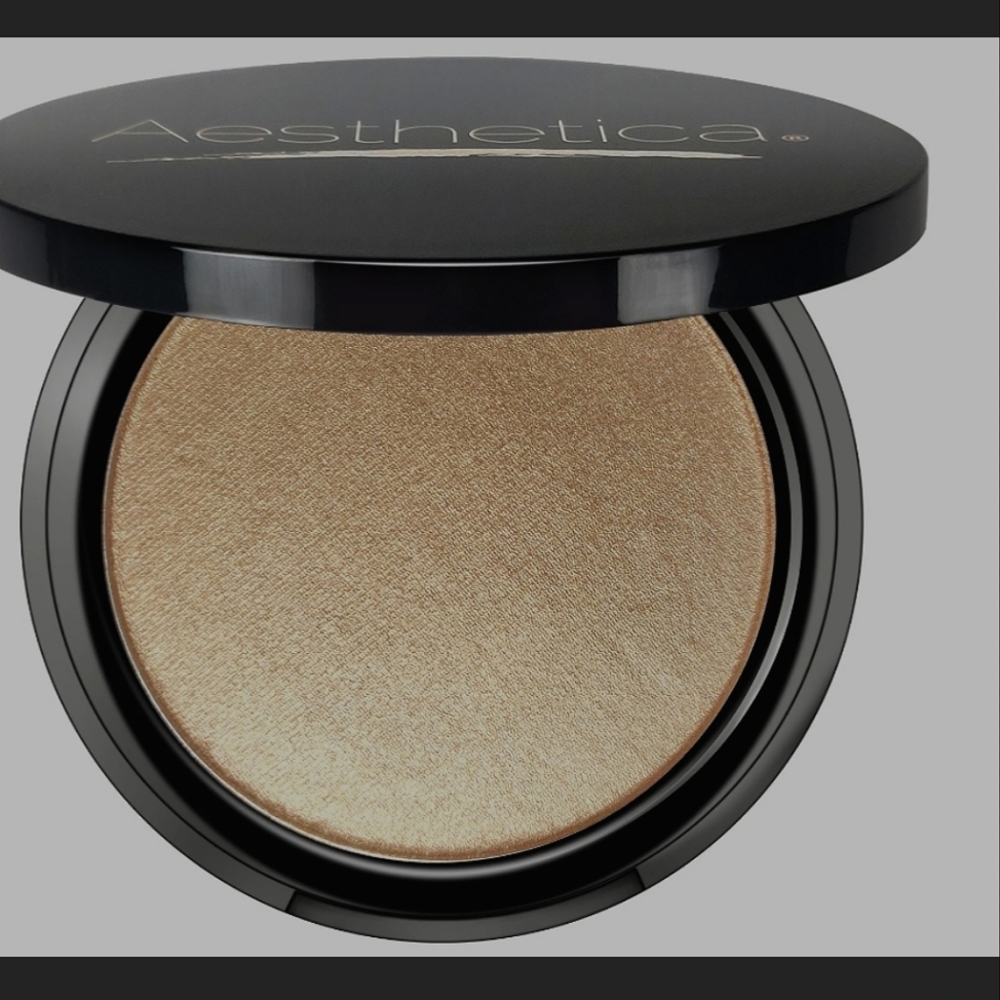 Aesthetica Starlite Highlighter